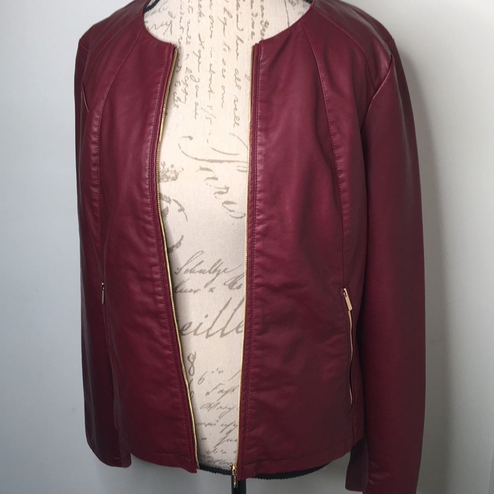 Calvin Klein ZIP up Modern peplum jacket